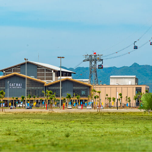 toàn-cảnh-ga-đi-cáp-treo-cát-bà